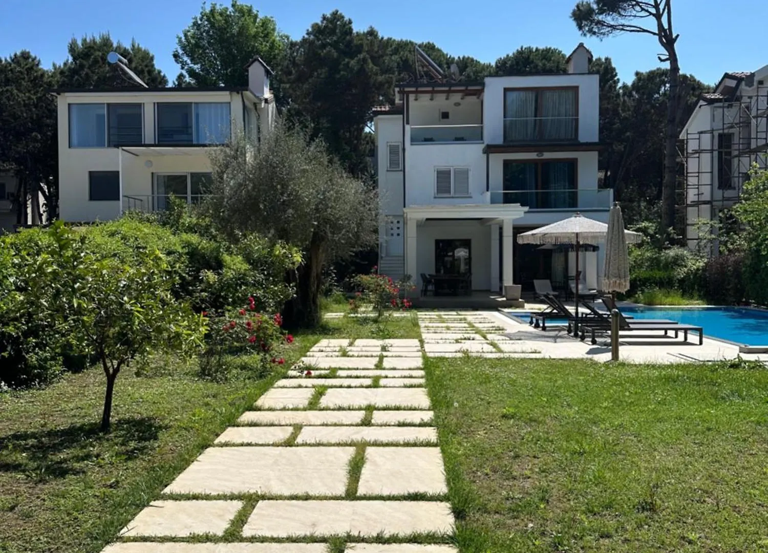 Beachfront Villa With Private Pool By Monika Experiences Golem